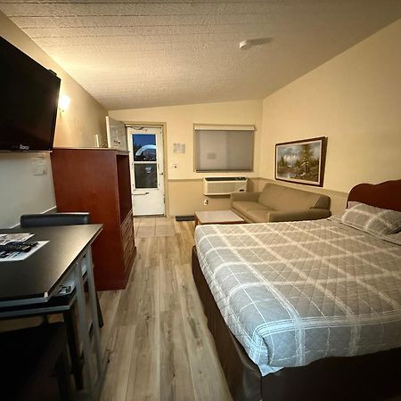 Centre Suite Inns Motel Bonnyville Extérieur photo